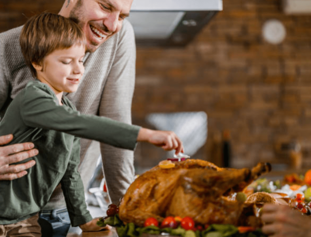 how to host a family thanksgiving dinner as a single parent featured image